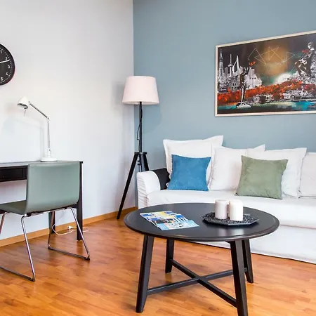 Apartment Gazi Discrit Next To Subway *